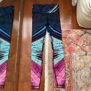 Lululemon print leggings size 4